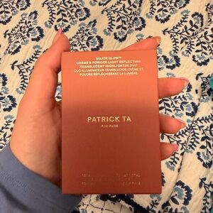 Patrick ta makeup major glow crème and powder highlighter duo in daddy